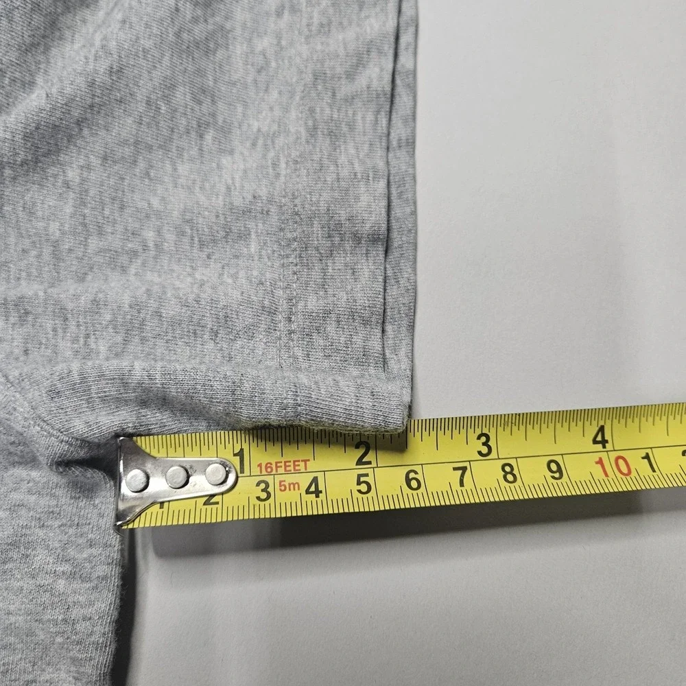 Banana Republic T-Shirt Mens Large Tall Gray Pride Rainbow Pocket Graphic Cotton